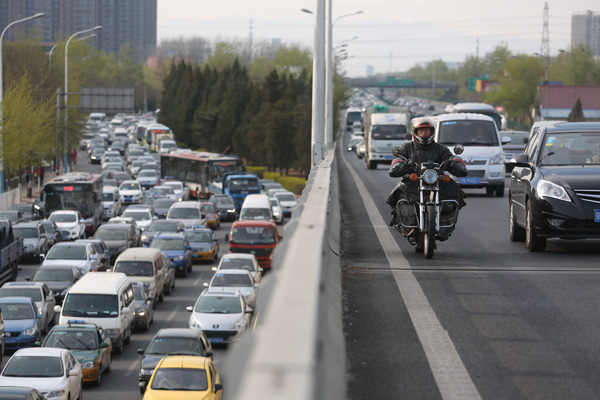 Traffic woes increase on urban area roads