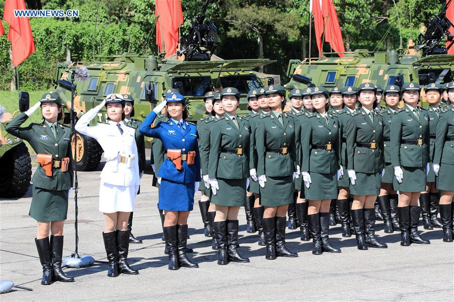Xi inspects PLA garrison in Hong Kong