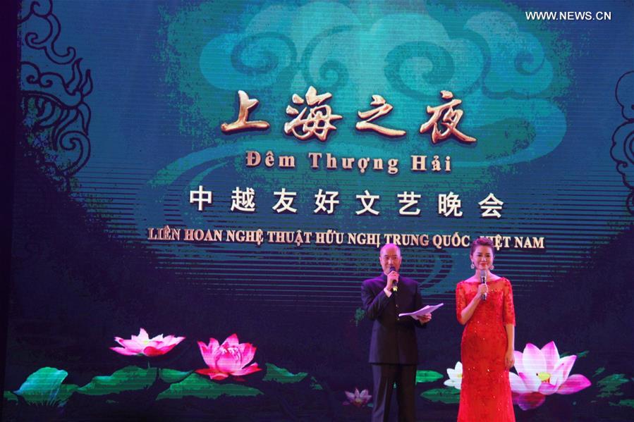 Chinese, Vietnamese artists perform during "The Night of Shanghai" in Hanoi
