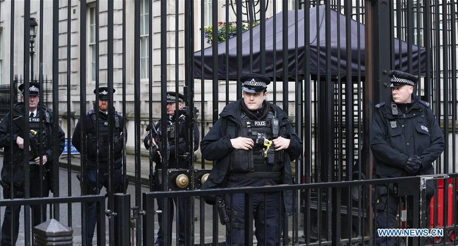 London beefs up security after terrorist attack